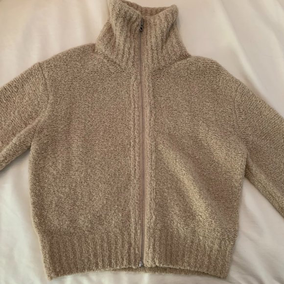 Aritzia oatmeal cozy zip up sweater - Picture 1 of 5